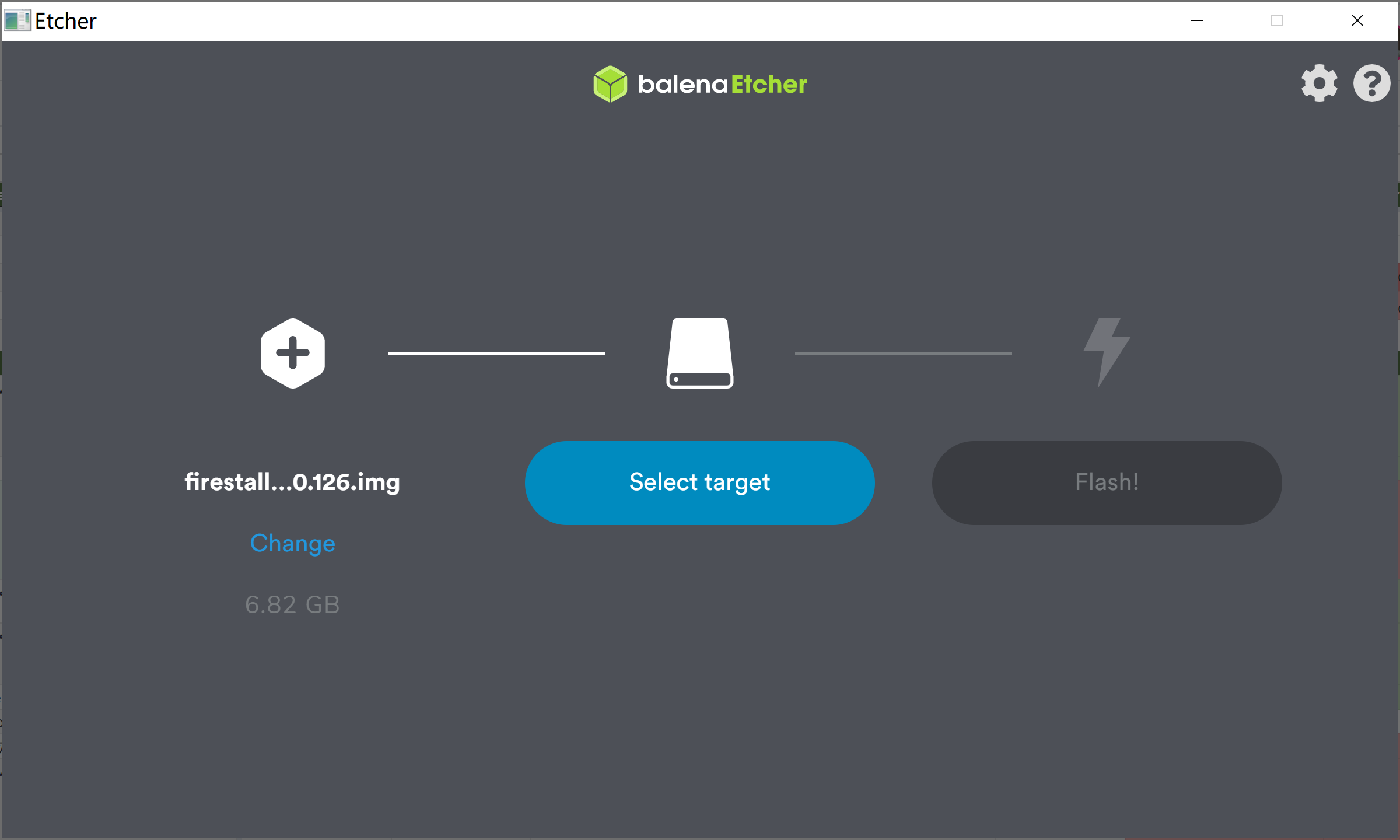 Windows Etcher.IO flash installer with Firewalla Gold Series installer image, USB Target image in the middle, Lightning bolt 'flash!' greyed out on the right.
